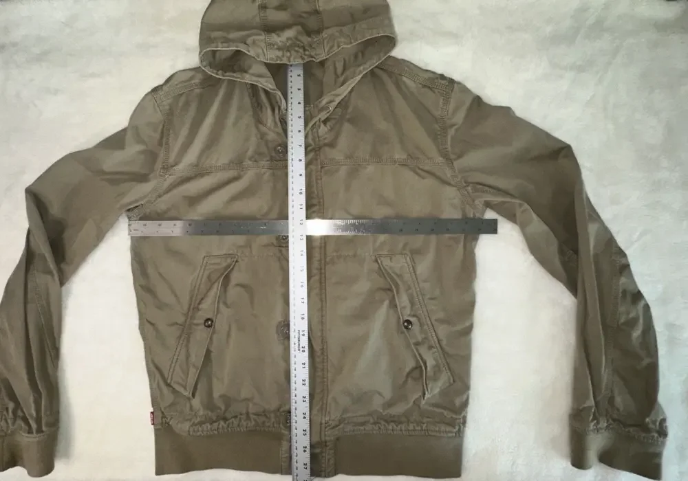 HTF Levi’s Commuter Jacket Hidden Pockets Nylon‎ Hood Khaki (see Measurements)